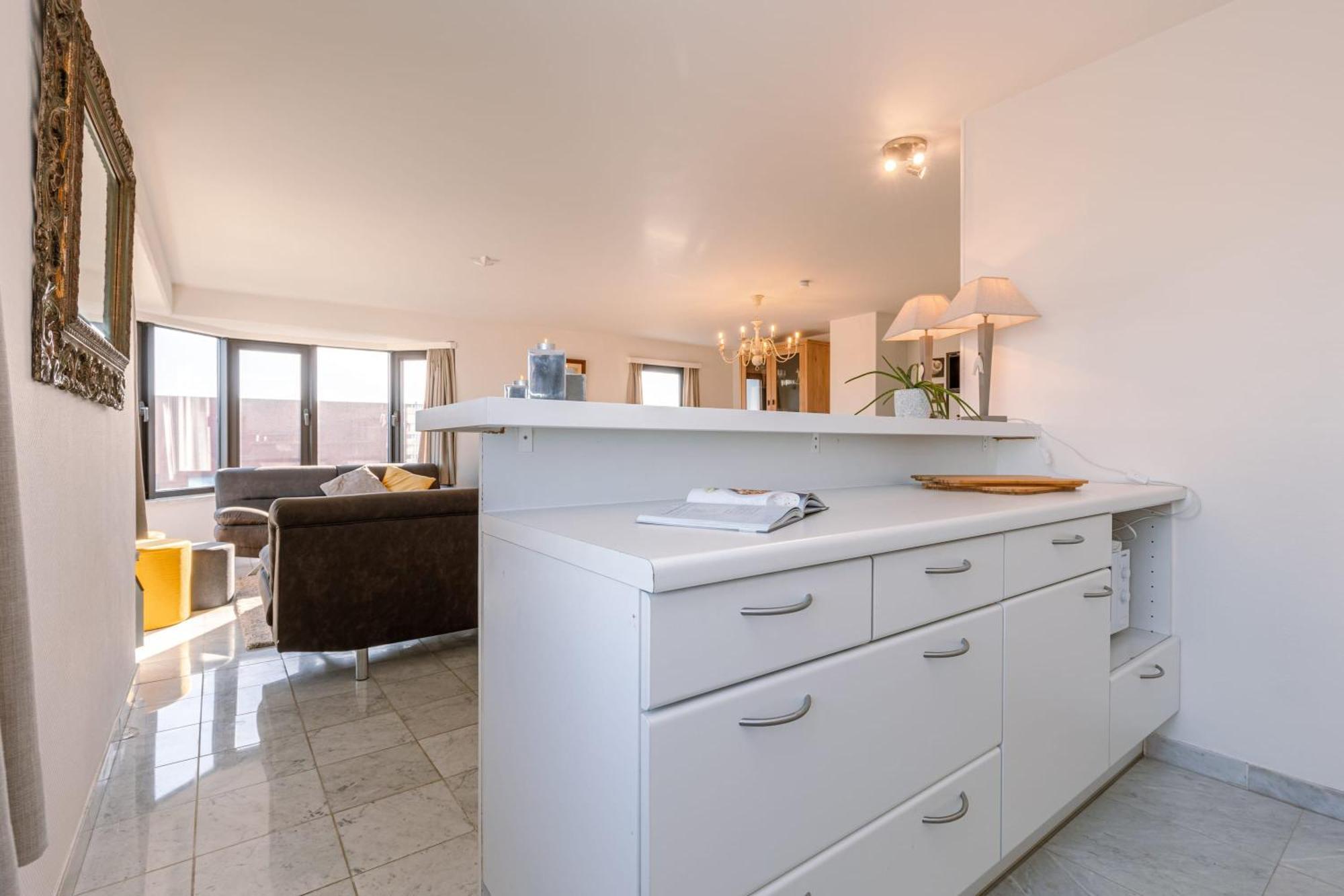 Huswell - Spacious & Modern Sea View Apartment With Garage Ostenda Esterno foto